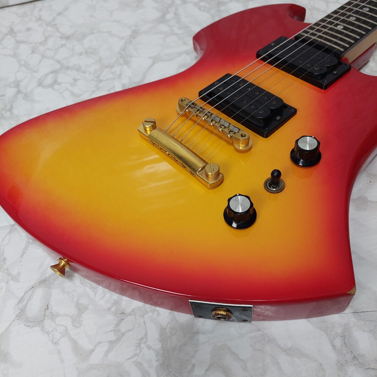 TARGET by FERNANDES hideモデル モッキンバード MGT-50 エレキ TARGET by FERNANDES hideモデル モッキンバード MGT-50 エレキ