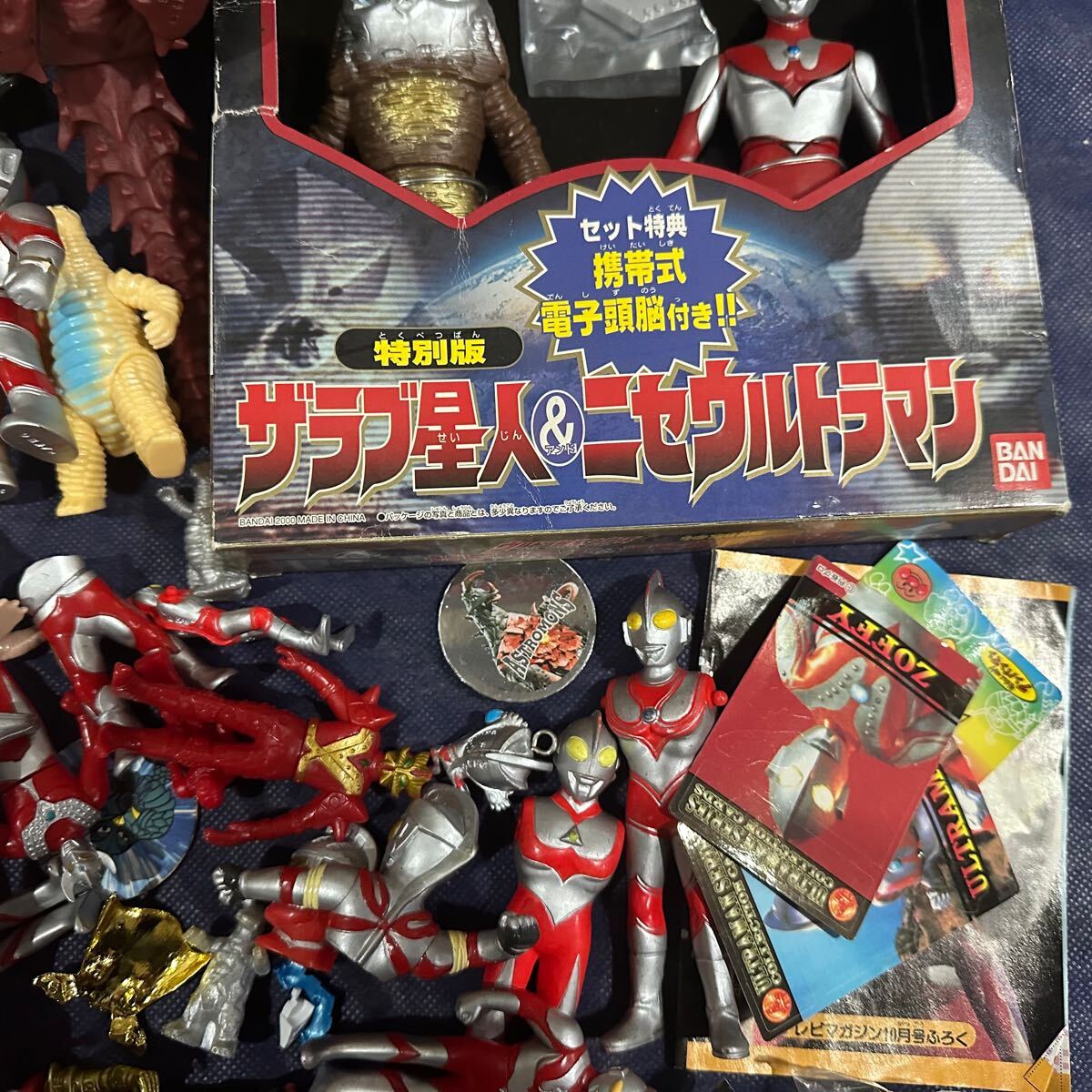 仮面ライダー 戦隊モノ ウルトラマン フィギュアまとめ売り 100体 Yahoo!オークション - ウルトラマン ウルトラ怪獣 スーパー戦隊