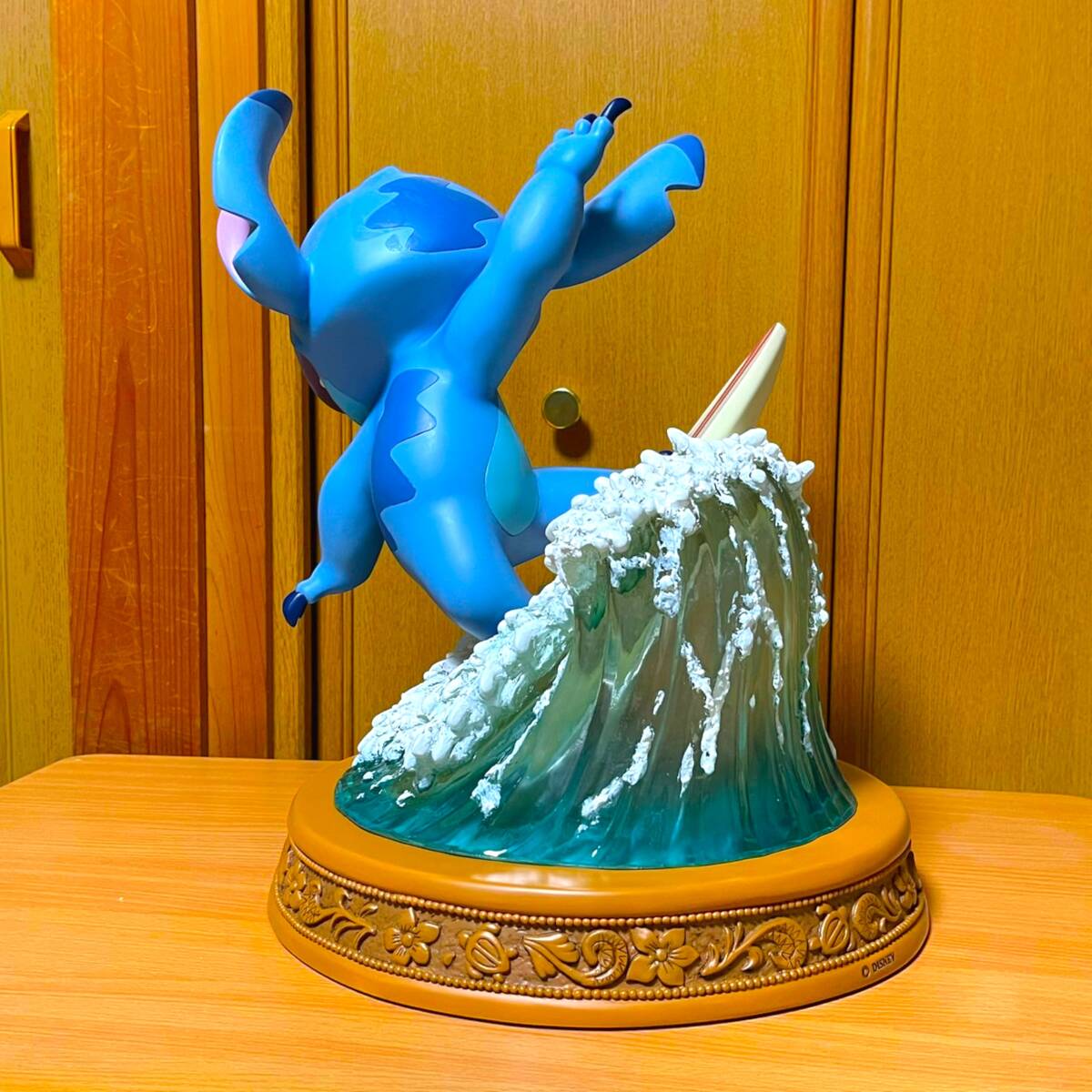 世界200体限定 リロ＆スティッチ Lilo & Stitch アロハ 海