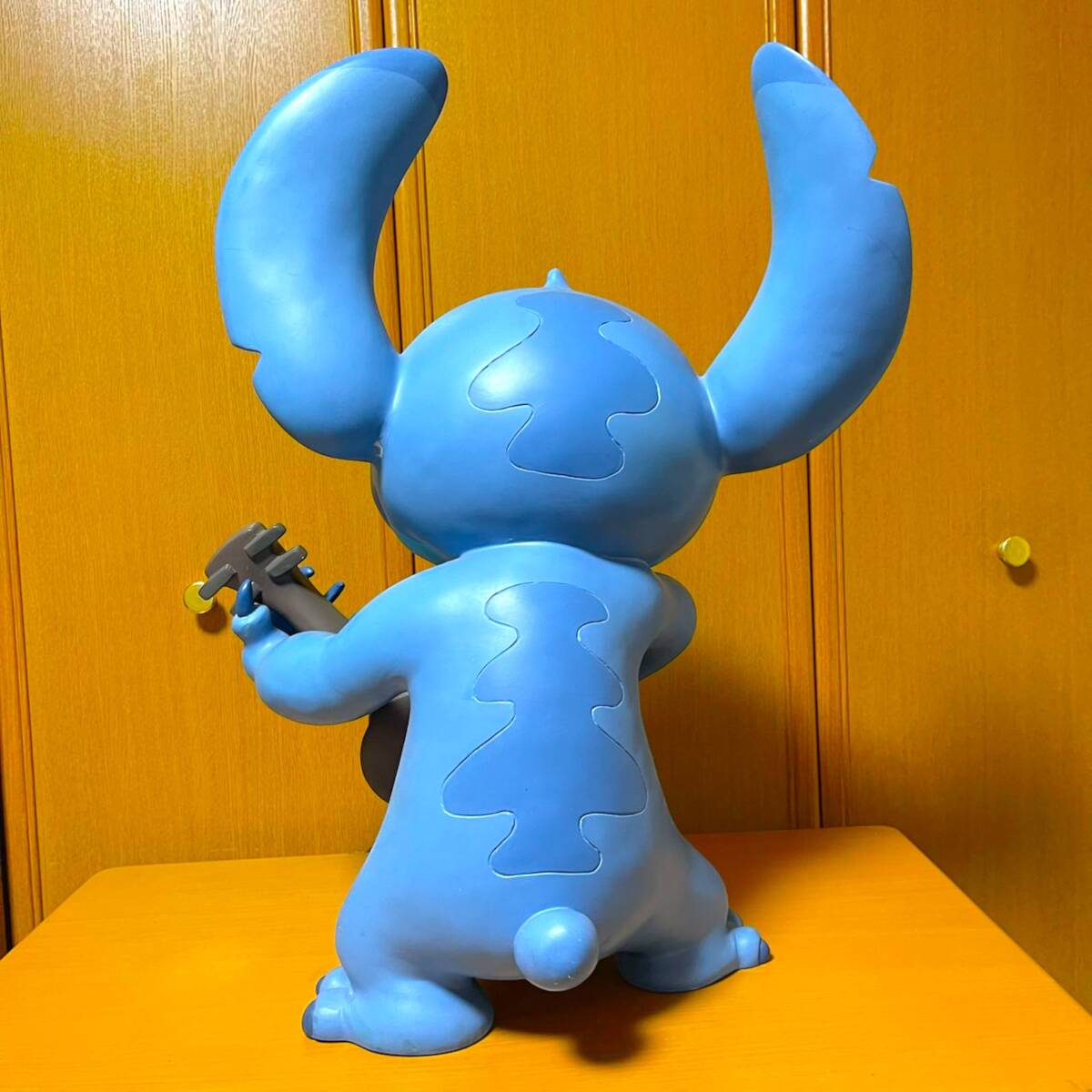 激レア リロ&スティッチ Lilo & Stitch ギター ビッグ 激レア リロ&スティッチ Lilo & Stitch ギター ビッグ