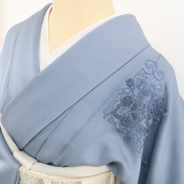 tomihisa 美品 フランス刺繍 暈し 着物“香るが如く艶を挿し一期一会の華となる”正絹 仕付け糸付 訪問着 4894