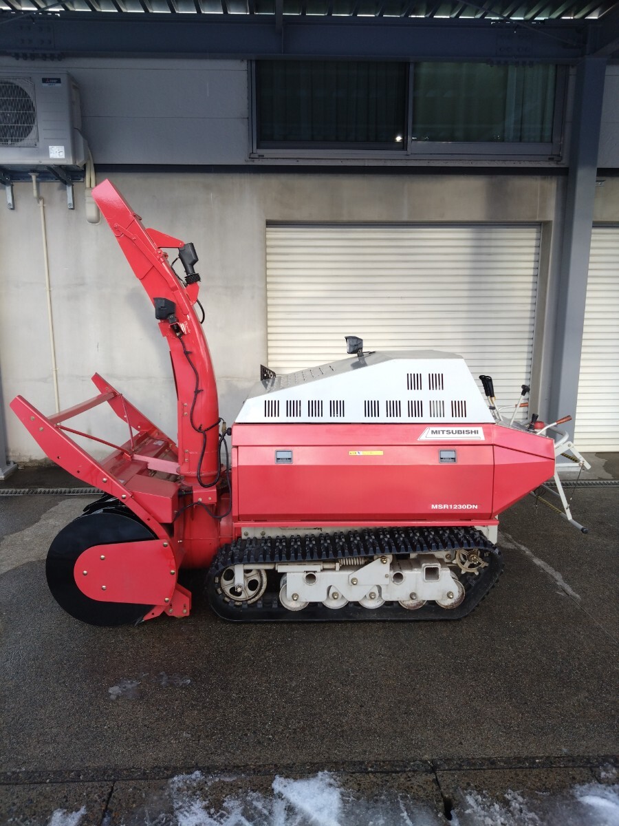 Yahoo!オークション - 除雪機 ディーゼル 30馬力 三菱 MSR1230DN Yahoo!オークション - 除雪機 ディーゼル 30馬力 三菱 MSR1230DN