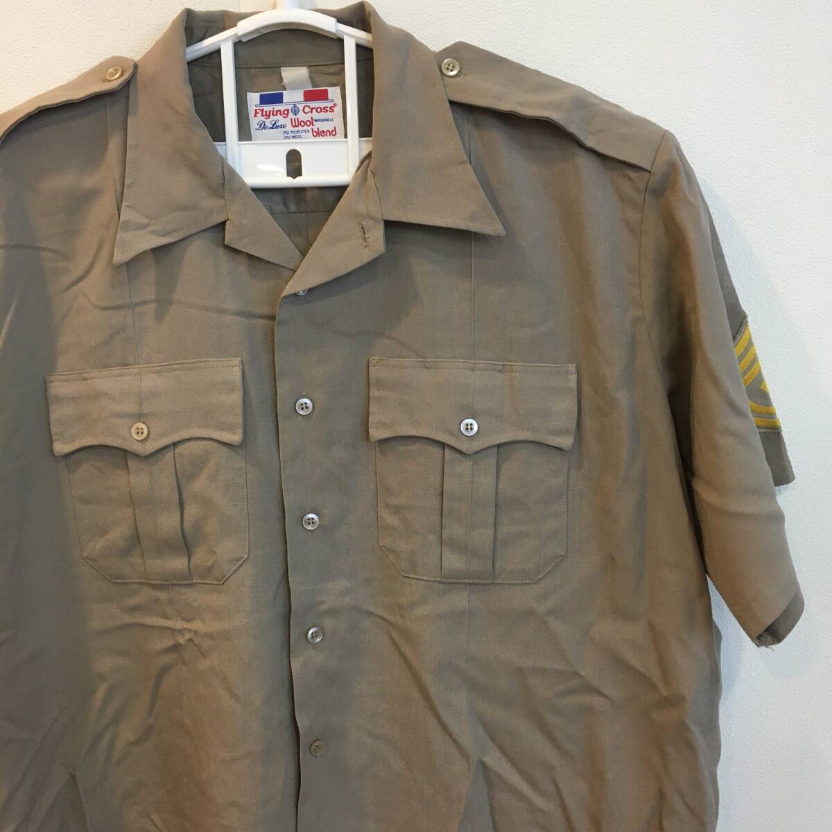 中古 アメリカ古著 Flying Cross フライングクロス　半袖シャツ メンズ Lサイズ相當(dāng) ベージュ ワークシャツ 作業(yè)服 アウトドア 送料無料
