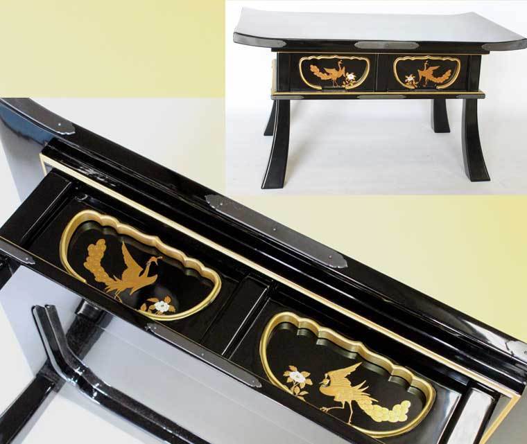 逸品市場■年末年始特価■新品未使用品 中尊寺様蒔絵入経机（焼香机）55cm 天蝋色銀燻金具打■仏具・仏像・仏教美術