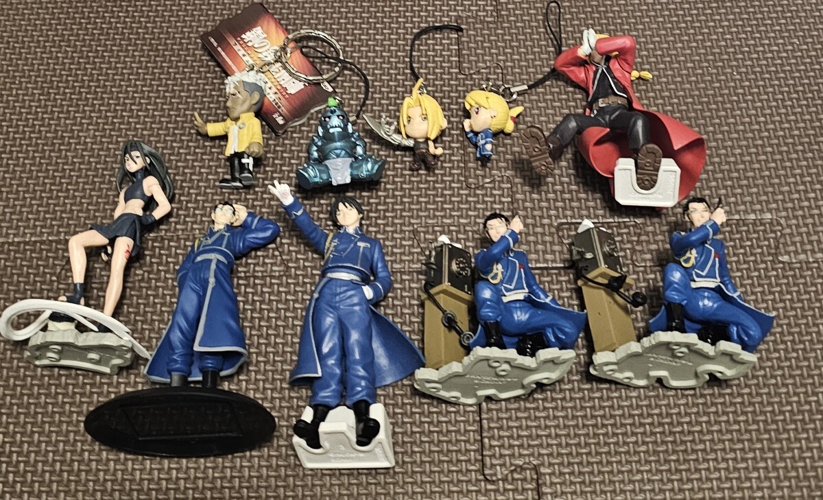 鋼の錬金術師 フィギュア、キーホルダー、ストラップ など色々まとめて