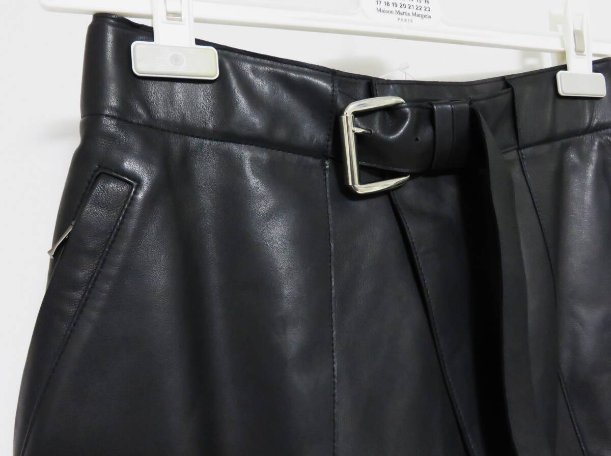 送料無料 定価8.6万 新品 INSCRIRE Sheep Transform Skirt 送料無料 定価8.6万 新品 INSCRIRE Sheep Transform Skirt