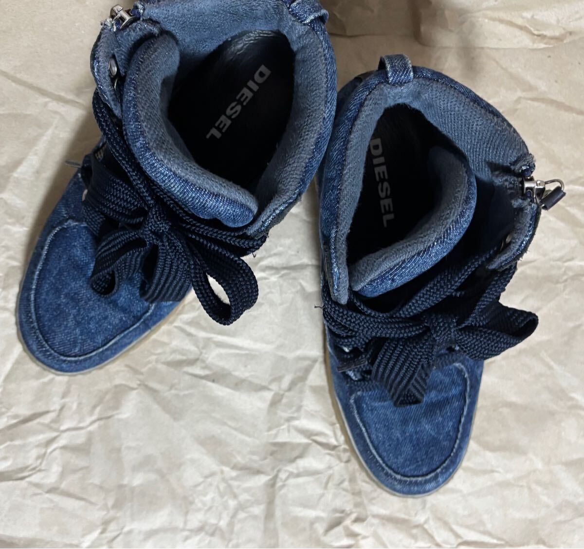 美品✨️【DIESEL】ハイカット厚底スニーカー DIESEL ハイカット厚底スニーカー 23 0㎝ デニム生地 インヒール