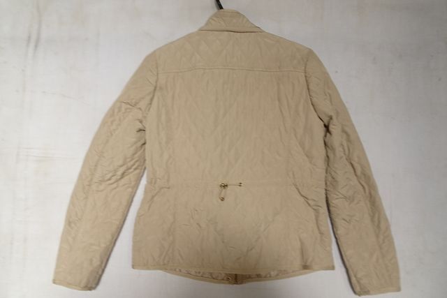 ZARA BASIC/ザラ/ジャケット/ジャンパー/アウター/キルティングステッチ/前ジップアップ/フラップポケット/ベージュ/EURサイズM(12/4R6)_画像2