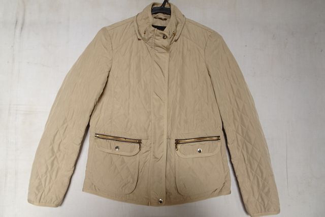 ZARA BASIC/ザラ/ジャケット/ジャンパー/アウター/キルティングステッチ/前ジップアップ/フラップポケット/ベージュ/EURサイズM(12/4R6)_画像1