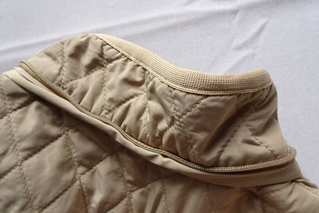 ZARA BASIC/ザラ/ジャケット/ジャンパー/アウター/キルティングステッチ/前ジップアップ/フラップポケット/ベージュ/EURサイズM(12/4R6)_画像10