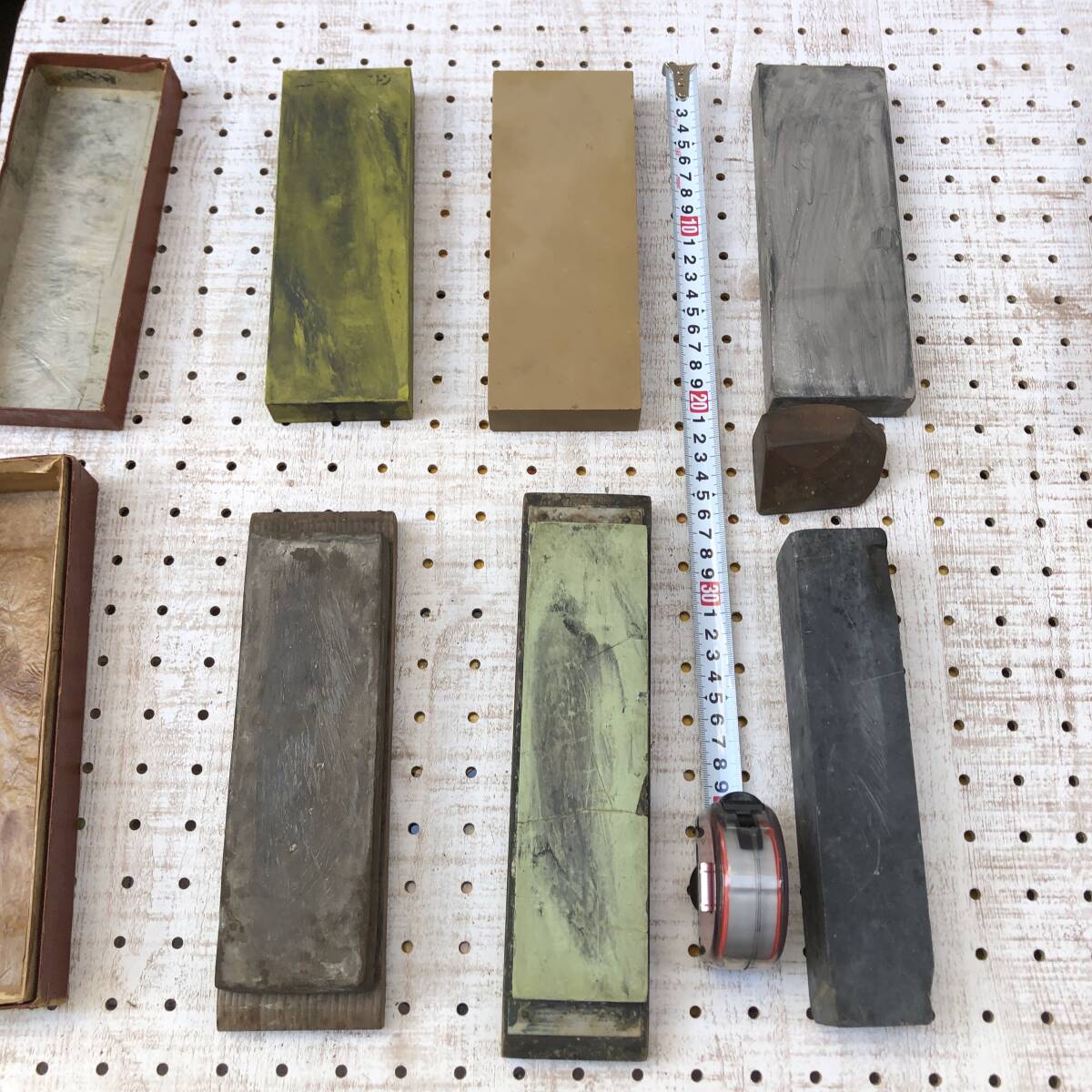 ◆いろいろな 砥石 まとめて 7本 使用品/刃物 金属 包丁 研磨 荒 中 仕上げ 道具