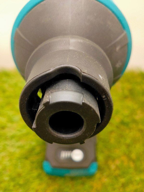 * Makita заряжающийся воздушный da старт AS001GZ 40Vmax соответствует ( корпус только ) * батарея * зарядное устройство * кейс продается отдельно motor шумит нет рабочее состояние подтверждено. 