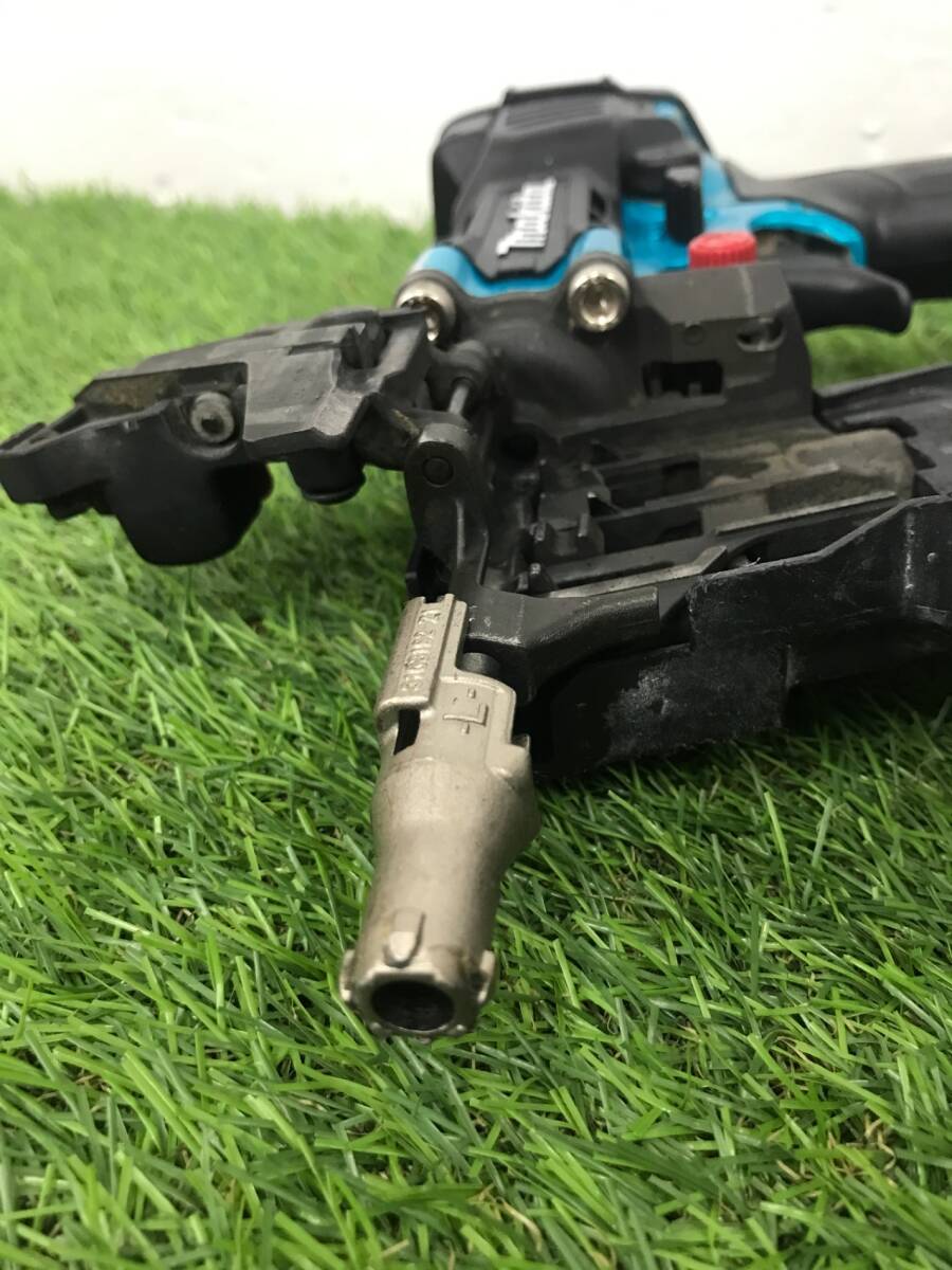 中古品】☆マキタ(Makita) 50mm高圧エア釘打(青) AN534HM 中古品】☆マキタ(Makita) 50mm高圧エア釘打(青) AN534HM