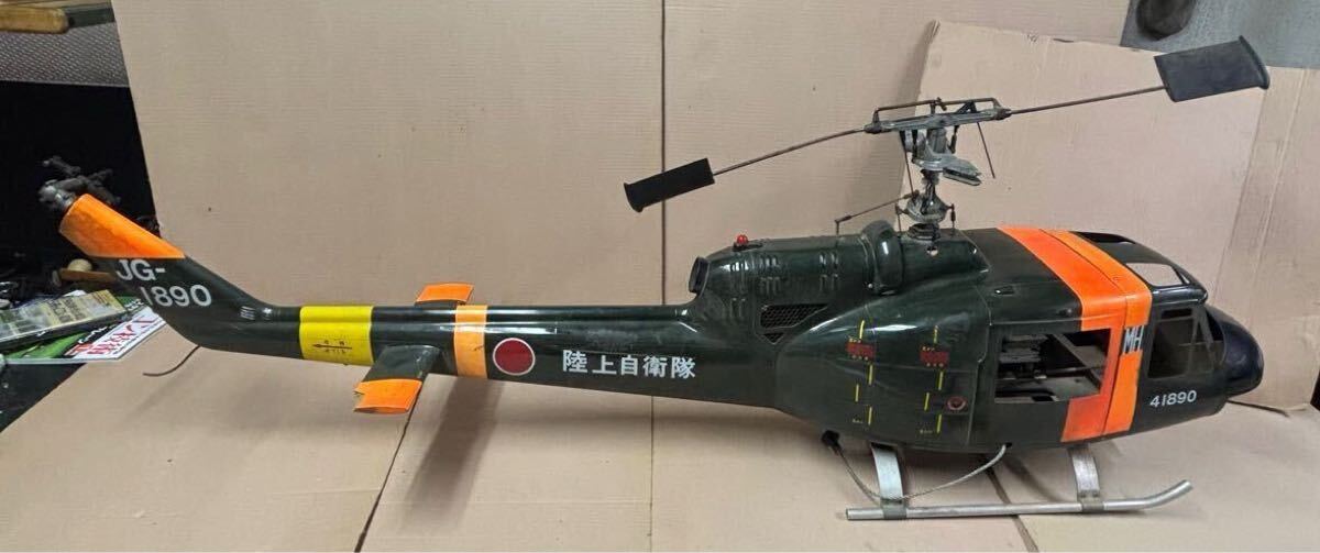 ヒロボー UH-1B イロコイス 60H エンジン ラジコンヘリコプター ヒロボー UH-1B イロコイス 60H エンジン ラジコンヘリコプター