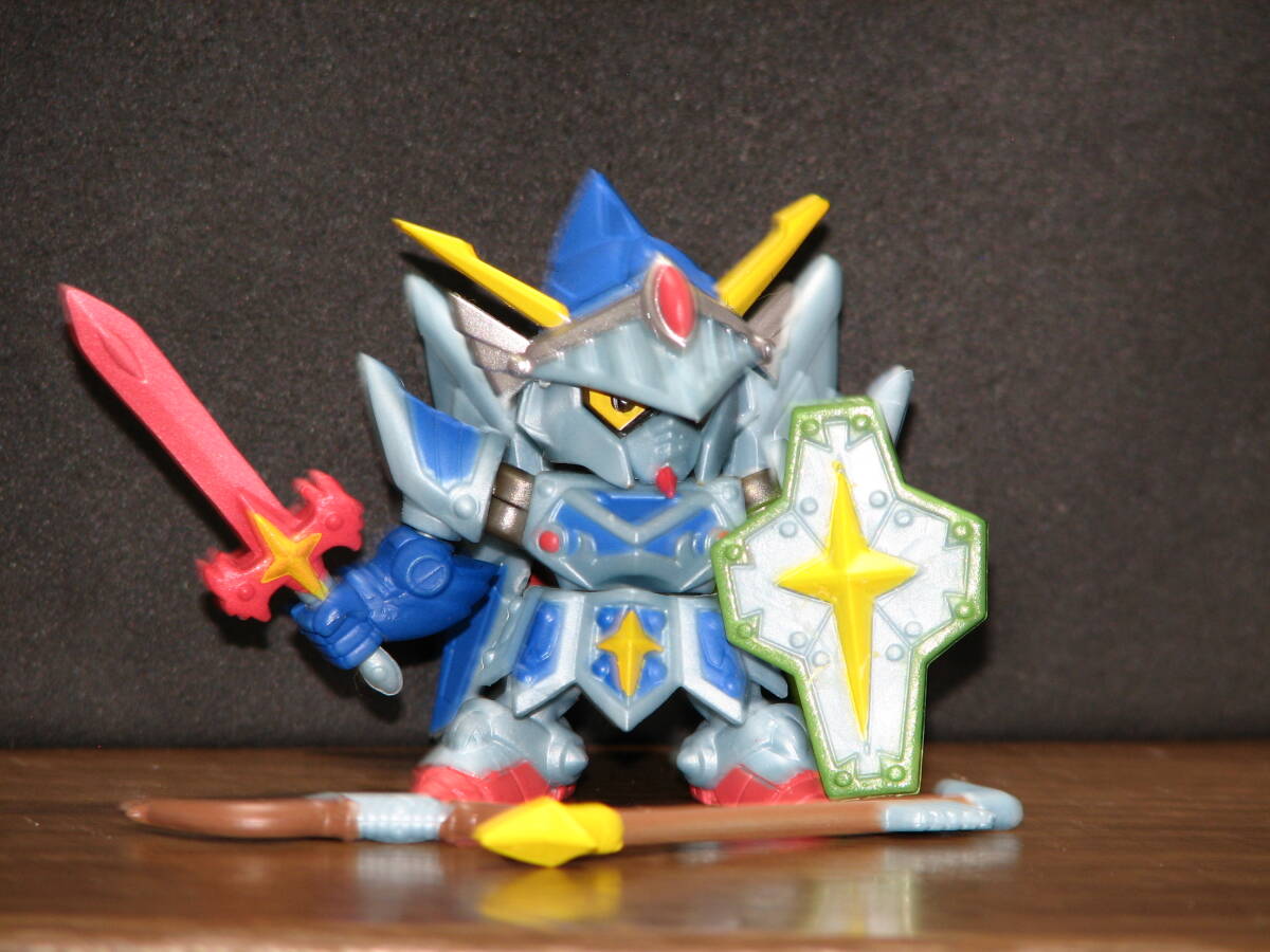 ☆ガチャポン戦士 NEXT SAGA01☆騎士ガンダム(3種の神器)☆☆