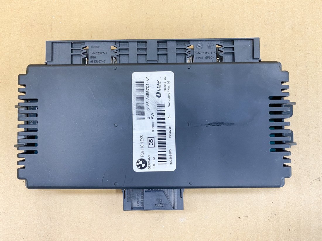 BMW MINI ミニクーパー クラブマン R55 右H ABA-ML16 純正 フットウェルモジュール 3455701-01