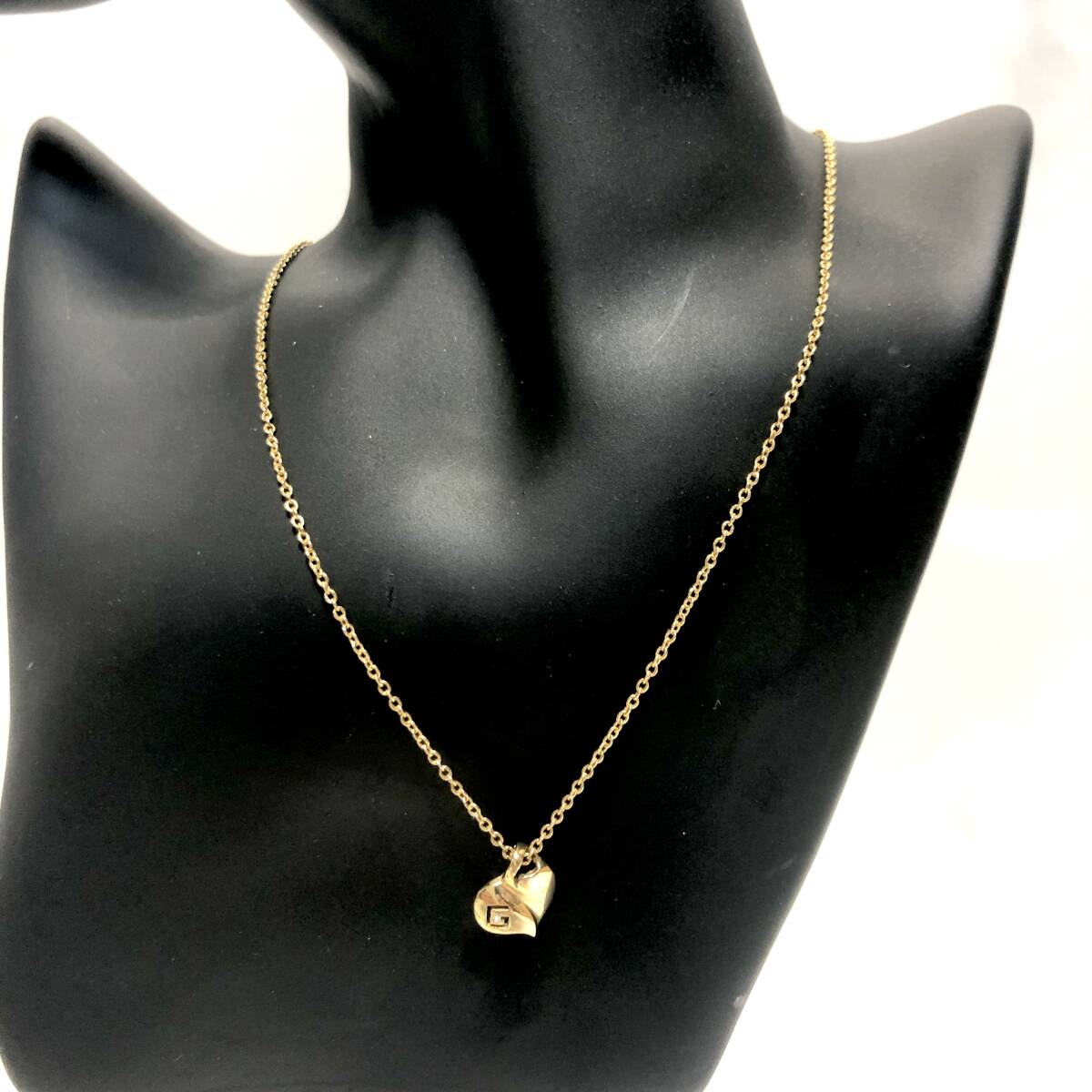 ジバンシィ GIVENCHY ネックレス ハート Gロゴ ゴールドカラー レディース ブランドアクセサリー