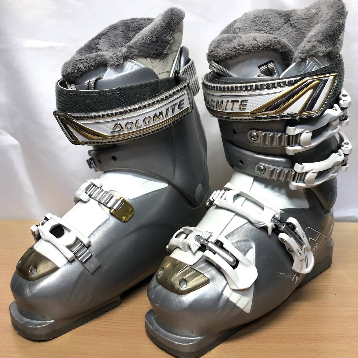 ドロミテ/DOLOMITE 初心者向けインナーフリース スキーブーツ TS6 24-24.5㎝ レディース 中古