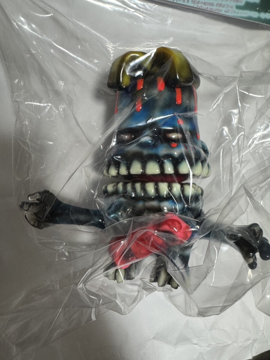 6970円 BUG MATON turn up toys grape brain ヤマシロマニア 6970円 BUG MATON turn up toys grape brain ヤマシロマニア