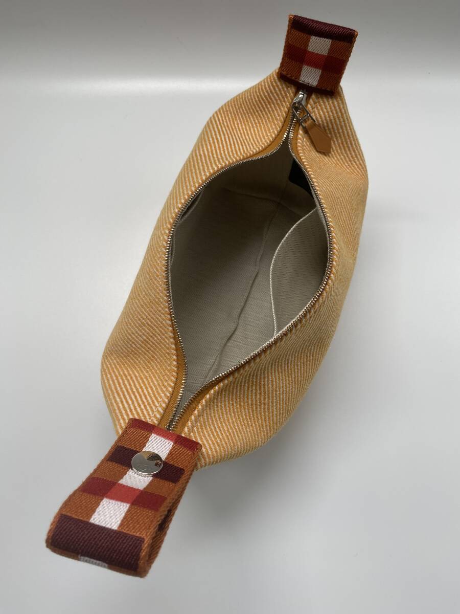 未使用新品】HERMES エルメス《ブリッドアブラック》PMサイズ 新 未使用新品】HERMES エルメス《ブリッドアブラック》PMサイズ 新