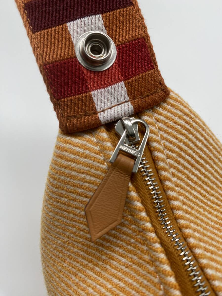 未使用新品】HERMES エルメス《ブリッドアブラック》PMサイズ 新 未使用新品】HERMES エルメス《ブリッドアブラック》PMサイズ 新