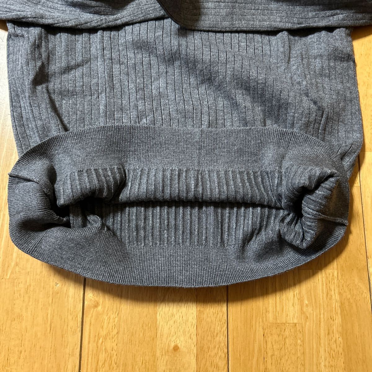 GU ジーユー トップス 長袖ニットセーター 無地グレー レディース サイズ XL レーヨン80%ナイロン20% woman 新品 未使用品 送料無料_画像7