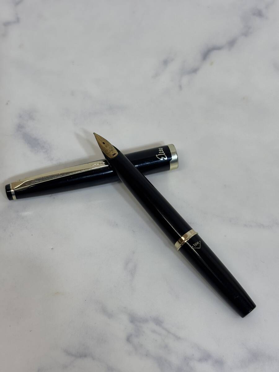 ●パイロットエリート95S 萬年筆 PILOTELITE ペン先18K ショートサイズ　ポケット式萬年筆 ヴィンテージ 昭和49 除菌清掃