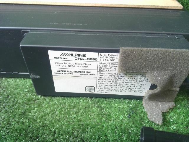 レクサス IS DBA-GSE21 DVDチェンジャー 1G0 DHA-S690 アルパイン_画像7