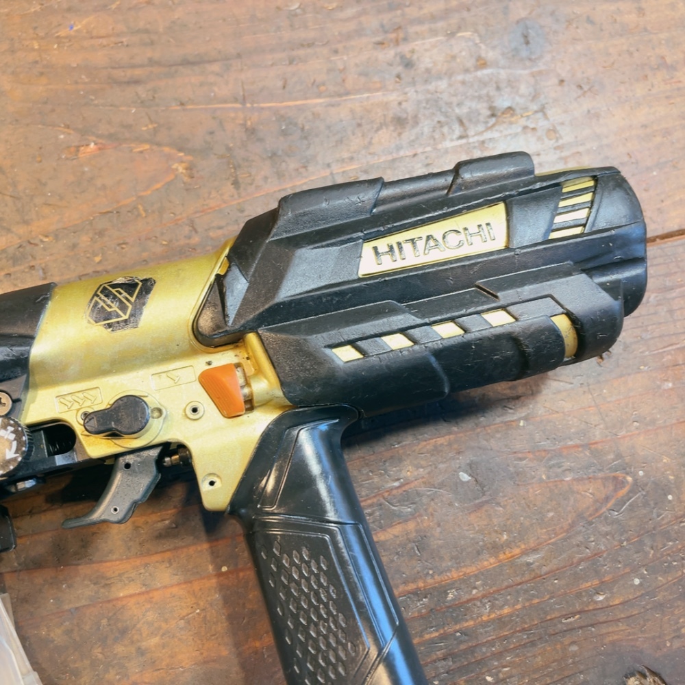 7日保証・整備済】消耗部品多数交換♪日立 HIKOKI 41mm 高圧 7日保証・整備済】消耗部品多数交換♪日立 HIKOKI 41mm 高圧