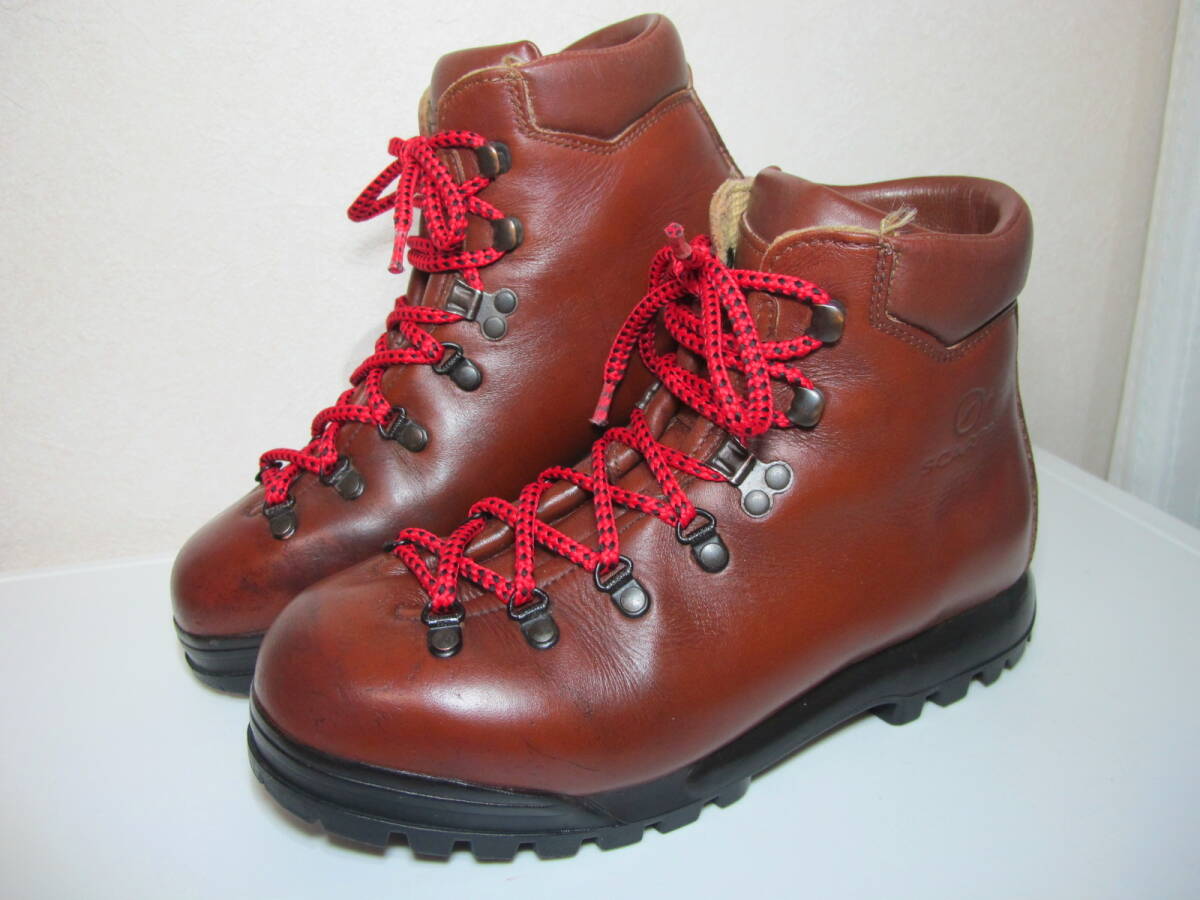 雑誌で紹介された ヴィンテージ革製登山靴 SCARPA / スカルパ 65820 40 BX EUR40?(25.5cm?) ブラウン メンテナンス補修済みトレッキングブーツ 25.5cm