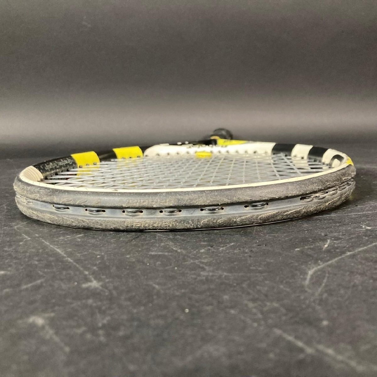 SW1125-66-5 現(xiàn)狀品 Babolat テニスラケット ケース有 バボラ アエロ プロ ドライブ スポーツ イエロー KG472845 キズ有 長さ68㎝140サイズ