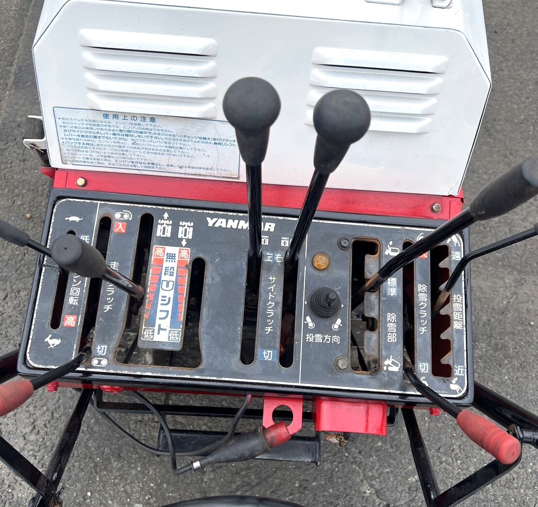 中古品 ヤンマー 除雪機 空冷 ディーゼルエンジン YSRA100DX-E 中古品 ヤンマー 除雪機 空冷 ディーゼルエンジン YSRA100DX-E