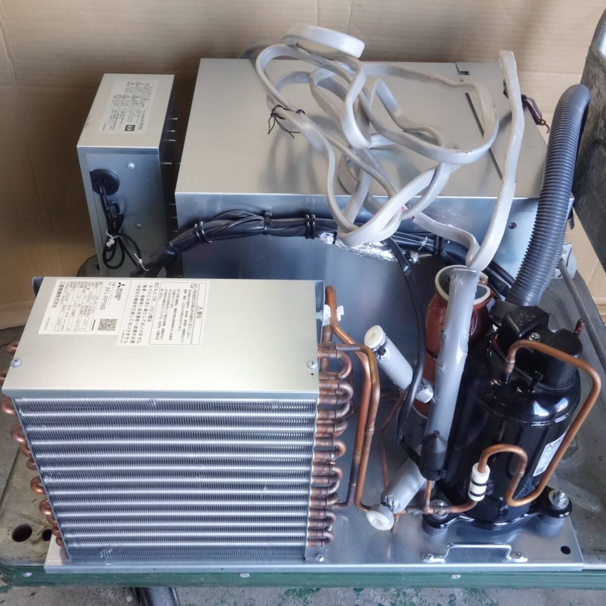 ほぼ未使用☆三菱電機 冷却 冷凍 冷蔵 クーリング ユニット AFL ほぼ未使用☆三菱電機 冷却 冷凍 冷蔵 クーリング ユニット AFL