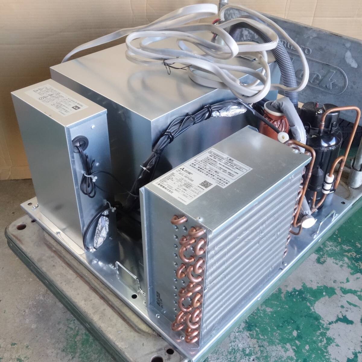 ほぼ未使用☆三菱電機 冷却 冷凍 冷蔵 クーリング ユニット AFL ほぼ未使用☆三菱電機 冷却 冷凍 冷蔵 クーリング ユニット AFL