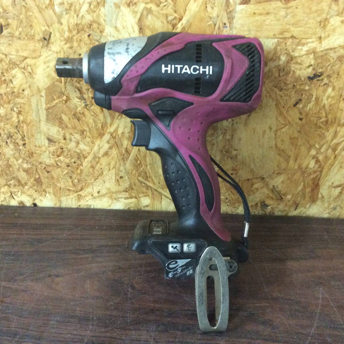 【RH-1522】中古品 HITACHI 日立 ヒタチ コードレスインパクトレンチ WR18DBDL 本体のみ