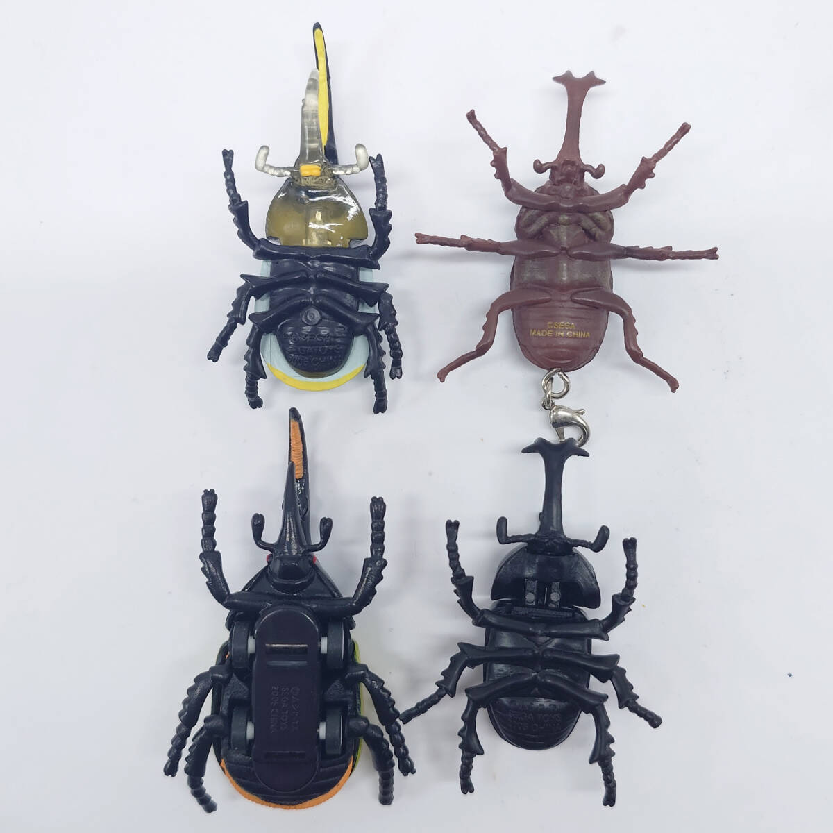 甲虫王者 ムシキング 甲虫図鑑DX アクティオンゾウカブト 甲虫王者 ムシキング 甲虫図鑑DX アクティオンゾウカブト
