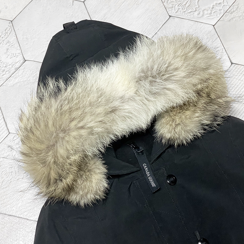 廃盤モデル カナダグース【CANADA GOOSE】ケンジントンパーカ 廃盤モデル カナダグース【CANADA GOOSE】ケンジントンパーカ