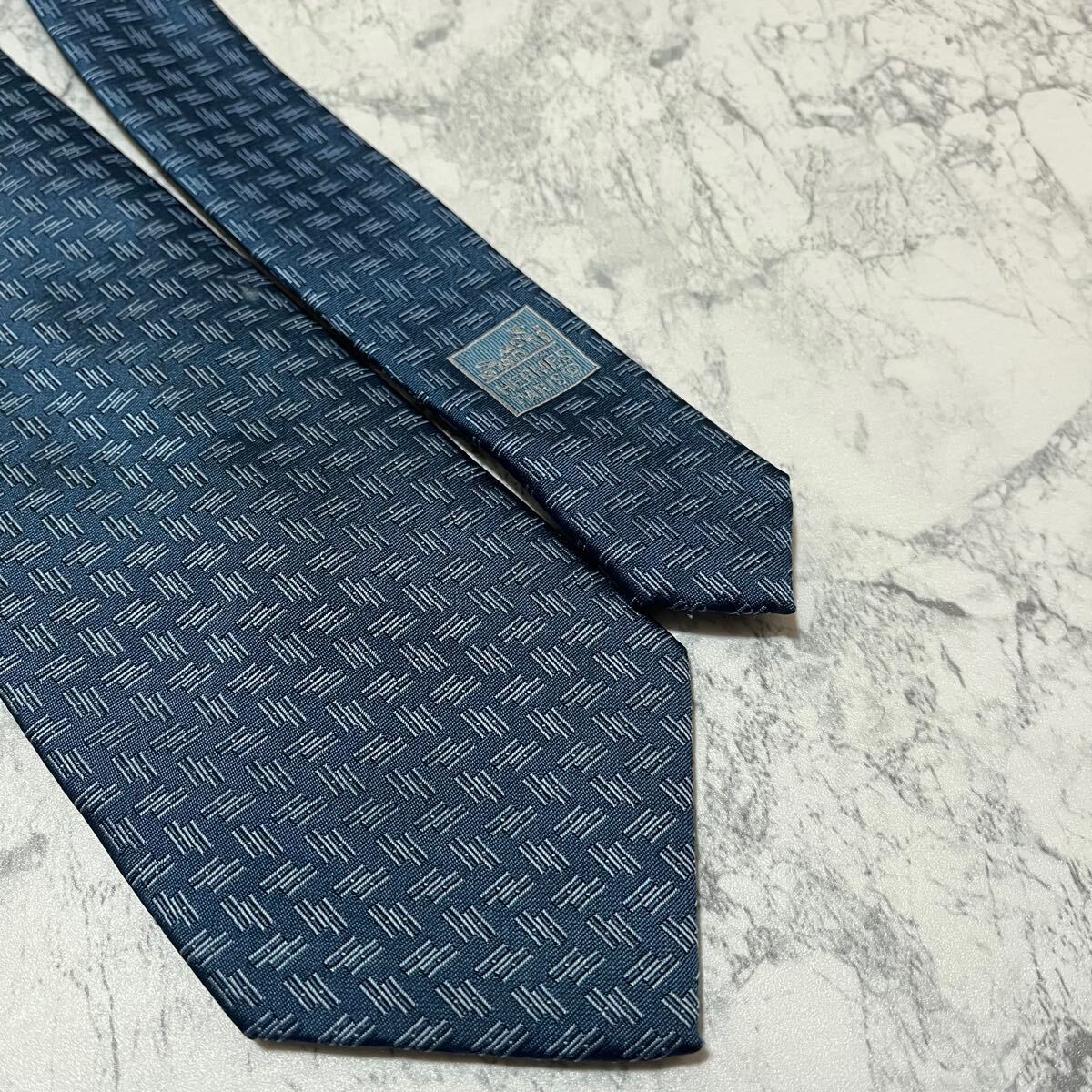 1円 美品 HERMES エルメス 即日発送 シルク 絹 総柄 ハイ 1円 美品 HERMES エルメス 即日発送 シルク 絹 総柄 ハイ