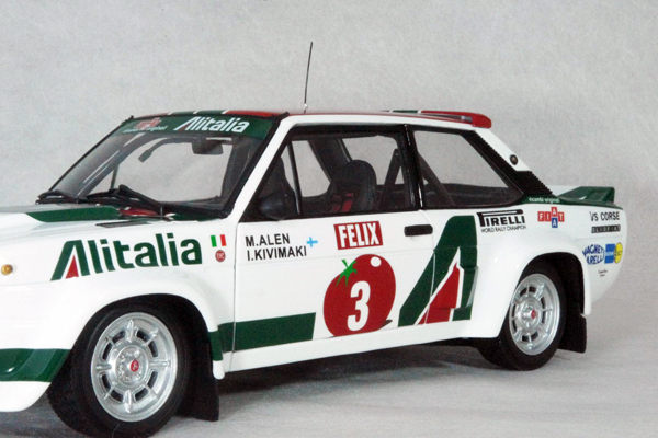 ● 1/18 フィアット 〓 131 アバルト ラリー / 1978 1000湖 ラリー 優(yōu)勝車(chē) 〓 FIAT ABARTH
