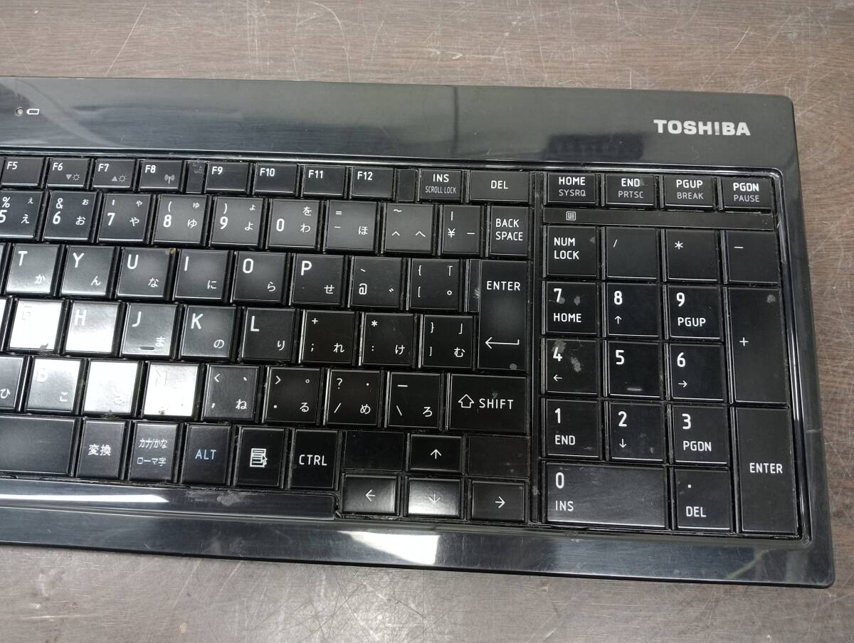 【YKB0395】★TOSHIBA 2.4GHz WirelessKeyboard KM60G/2.4GHz WirelessLaserMouse M60GM 未チェック★JUNK