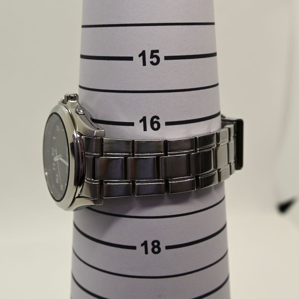 セイコー SEIKO 電波ソーラー デイト アラビア数字 黒文字盤 セイコー SEIKO 電波ソーラー デイト アラビア数字 黒文字盤