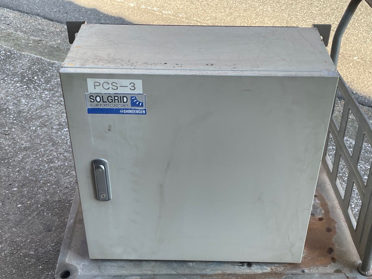 61208-2太陽光発電用10kw パワーコンディショナー PVS010T200 重さ60kg 現状販売 営業所止め送料無料(沖縄離島着払い)/直接引取り可