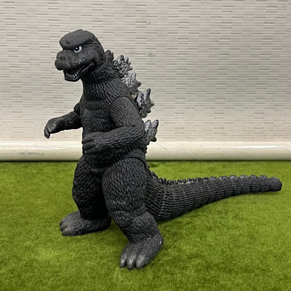 11★☆ソフビ/ソフビフィギュア BANDAI/バンダイ ゴジラストア限定 ムービーモンスターシリーズ ゴジラ(1974) 東宝映画