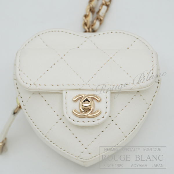  Chanel Heart chain coin case matelasse white lambskin Gold metal fittings CHANEL shoulder bag 