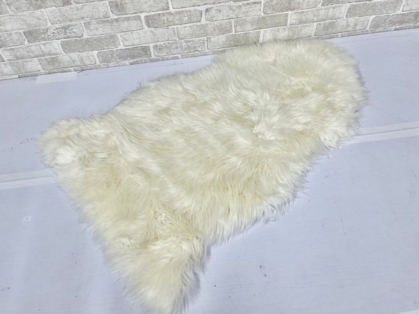  mouton rug door mat center rug length wool laundry possible washing machine wash possible natural material fur / length of hair approximately 6cm/ white group /55x85cm/ defect have /1 jpy start /XB