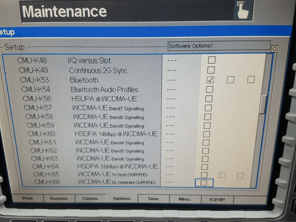 [NBC] R&S CMU200: 無線機テスタUniversal Radio Communications Tester (105221)