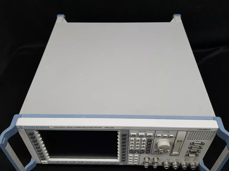 [NBC] R&S CMU200: 無線機テスタUniversal Radio Communications Tester (105221)