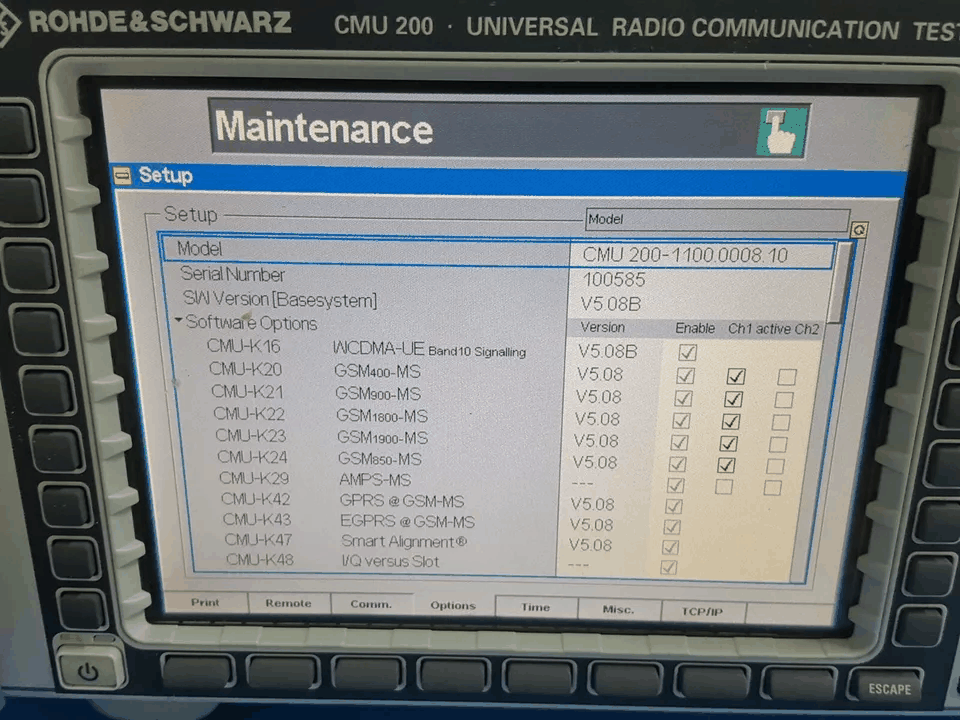 [NBC] R&S CMU200: 無線機テスタUniversal Radio Communications Tester (100585)