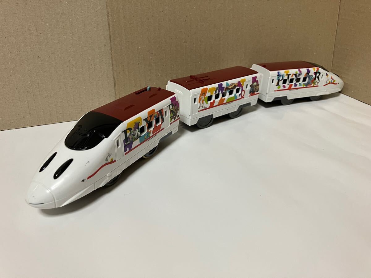 プラレール】JR九州 WAKU WAKU ADVENTURE 新幹線 800系 つばめ プラレール】JR九州 WAKU WAKU ADVENTURE 新幹線 800系 つばめ