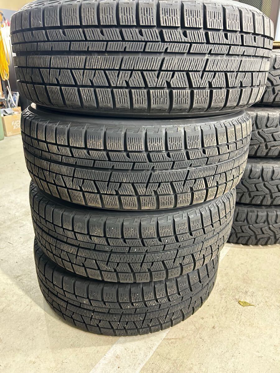 スタッドレスタイヤ!!バリ溝です✨205/60/R16 - 家具 スタッドレスタイヤ!!バリ溝です✨205/60/R16 - 家具